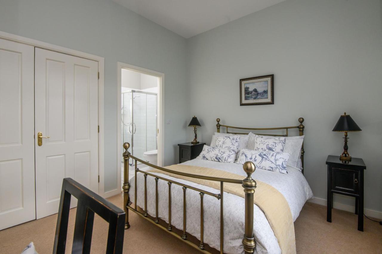 20 Village Square Glaslough Exterior foto